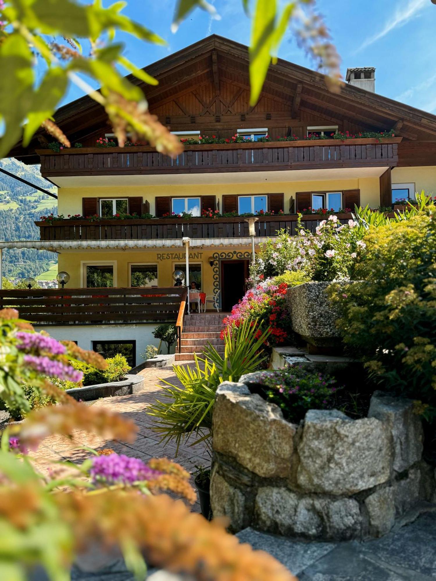 Hotel Klotz Сан-Леонардо-ин-Пассирия Экстерьер фото